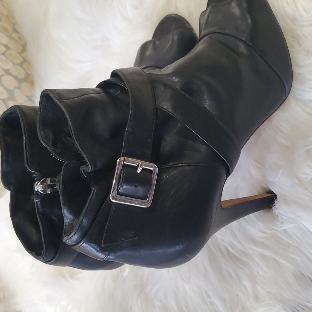 Vince camuto black women's leather open toe bootie heel boots size 7.5M - Picture 9 of 16